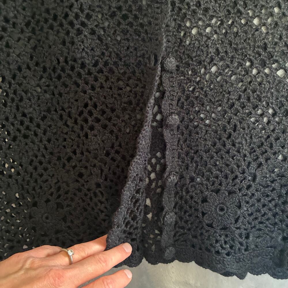 Vtg Laura Scott Crochet Cardigan Women L Black Floral Whimsigoth Dark‎ Cottage - Picture 7 of 16